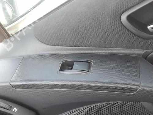 Used Right front window switch TOYOTA COROLLA Verso (ZER_, ZZE12_, R1_) 2.2 D-4D (AUR10_, AUR10R) (136 hp) 29145853