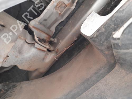 Used Front bumper reinforcement NISSAN ALMERA I (N15) 2.0 D (75 hp) 31975527