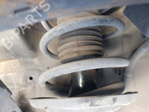 Used Left front shock absorber Left front shock absorber FIAT CROMA (194_) 1.9 D Multijet (194AXB1B) (120 hp) 33466264 33466264