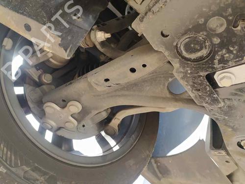 Used Right front suspension arm PEUGEOT 308 III (FB_, FH_, FP_, F3_, FM_) PureTech 130 (FPHNSL, FPHNST) (131 hp) 24672160