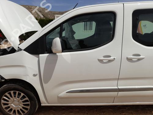 Used Left front door TOYOTA PROACE CITY VERSO MPV 1.5 D-4D 100 (BKYMD) (102 hp) 26586924