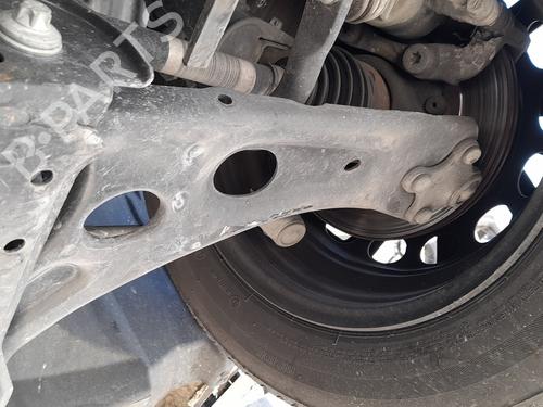 Used Left front suspension arm Left front suspension arm PEUGEOT 208 II (UB_, UP_, UW_, UJ_) 1.5 BlueHDI 100 (102 hp) 36022569 36022569