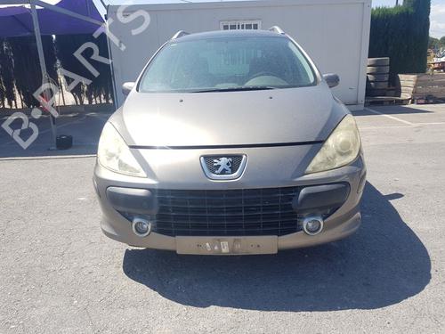 Right front fog light PEUGEOT 307 SW (3H) | BP13577929C31