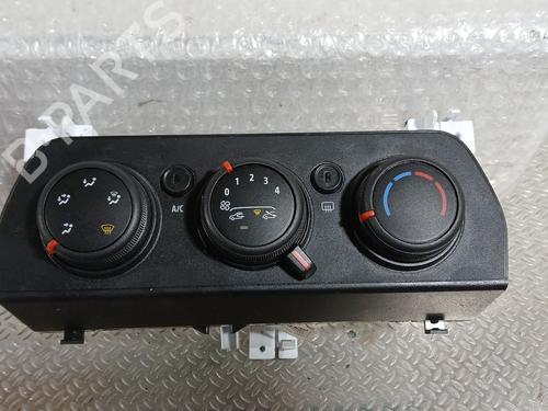 climate-control-dacia-sandero-iii-2021-40227538 main image