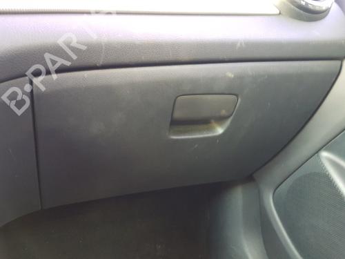 Used Glove box MERCEDES-BENZ GLA-CLASS (X156) GLA 200 (156.943) (156 hp) 13540639