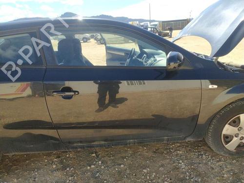 Used Right front door KIA CEE'D Hatchback (ED) 1.4 CVVT (90 hp) 24677369
