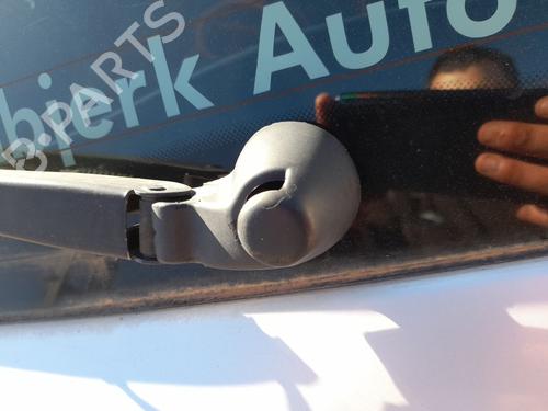 Used Rear wiper motor AUDI A3 (8L1) 1.6 (102 hp) 31340366