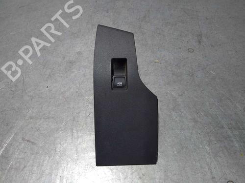 Used Left rear window switch SEAT ARONA (KJ7, KJP) [2017-2025]  16954304