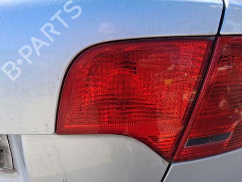 right-tailgate-light-audi-a4-b7-8ec-2004-2005-2006-2007-2008-2009-33983555 main image