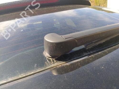 Used Rear wiper motor AUDI Q3 (8UB, 8UG) 2.0 TDI quattro (140 hp) 24677433