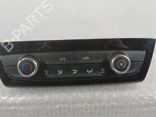 Used Climate control Climate control OPEL CORSA F (P2JO) 1.2 (68) (101 hp) 34221887 34221887