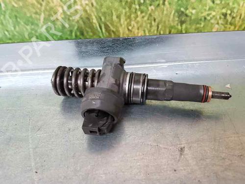Used Injector SEAT LEON (1P1) 1.9 TDI (105 hp) 1657584