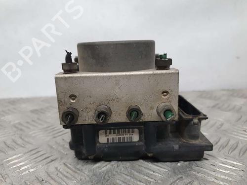 Used ABS pump RENAULT CLIO III (BR0/1, CR0/1) [2005-2014]  3718459