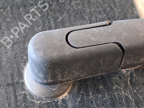 Used Rear wiper motor Rear wiper motor PEUGEOT 308 SW II (LC_, LJ_, LR_, LX_, L4_) 1.2 THP 130 (131 hp) 39452601 39452601