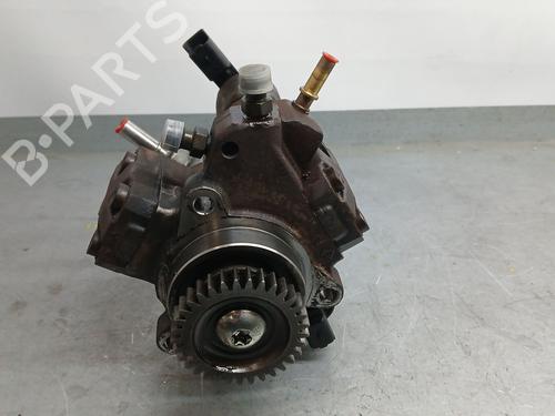 Used Injection pump LAND ROVER RANGE ROVER III (L322) 3.6 D 4x4 (272 hp) 32680907