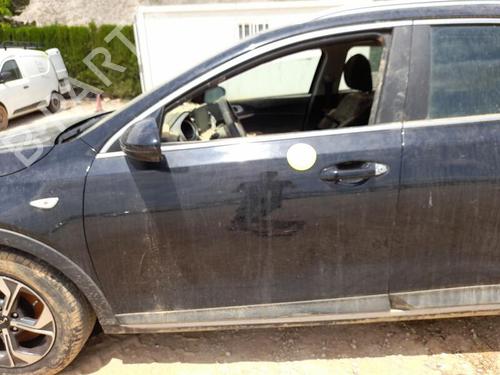 Used Left front door KIA XCEED (CD) 1.0 T-GDI (120 hp) 29279193