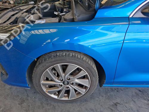 forskrm-venstre-hyundai-i30-fastback-pde-pden-2017-38348119 main image