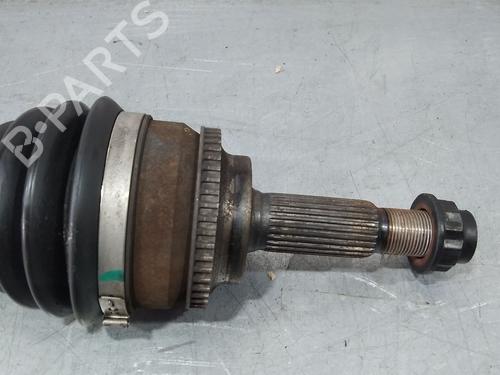 Antriebswelle links vorne TOYOTA COROLLA (_E12_) 1.6 VVT-i (ZZE121_, ZZE121R) | BP29743282M38