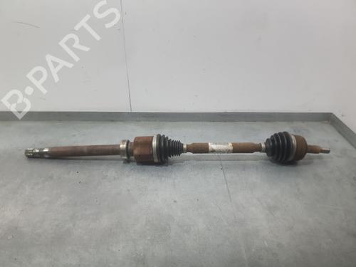 right-front-driveshaft-renault-megane-iv-hatchback-b9amn_-2015-39268260 main image