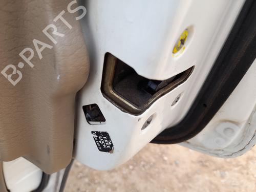 Used Rear right lock NISSAN TERRANO II (R20) 2.7 TD 4WD (101 hp) 30831036