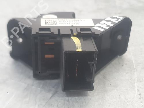 Right front window switch KIA STONIC (YB) 1.0 T-GDi | BP37216812I26 - Image 3