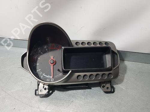 Used Instrument cluster CHEVROLET AVEO Hatchback (T300) [2011-2025]  8511341