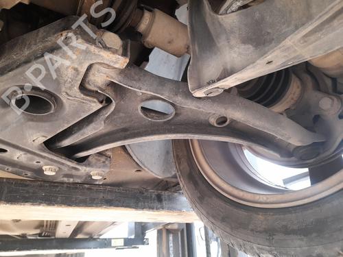 Venstre foran bærearm SMART FORFOUR (454) 1.3 (454.031) (95 hp) 31015283