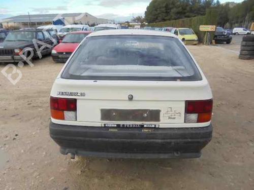 Right headlight RENAULT 19 I (B/C53_)  | BP2589645C29 