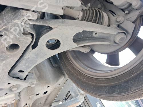 left-front-suspension-arm-mitsubishi-outlander-ii-van-cw_w-2006-2007-2008-2009-2010-2011-2012-38517177 main image