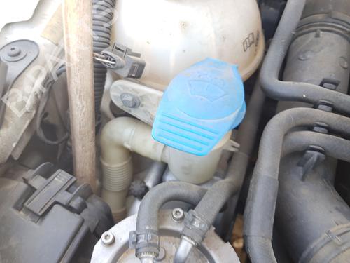 Used Windscreen washer tank AUDI A3 (8P1) 1.9 TDI (105 hp) 25604216