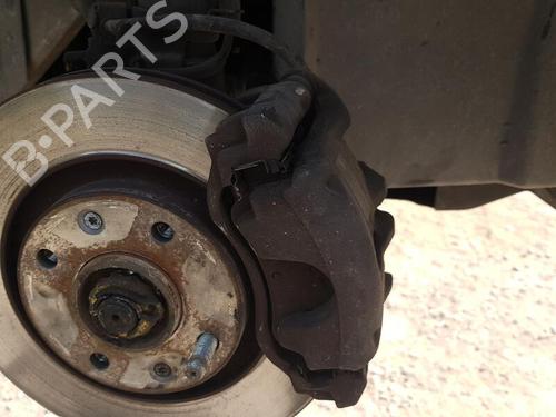 Used Right front brake caliper CITROËN XSARA (N1) 2.0 HDi 90 (90 hp) 29403018
