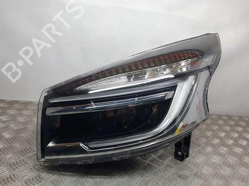 Used Left headlight RENAULT TRAFIC III Van (FG_) [2014-2025]  16938309