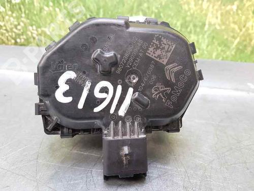 Throttle body FORD FOCUS III Turnier  | BP2851125M82 