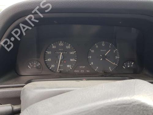 Used Instrument cluster PEUGEOT 306 (7B, N3, N5) [1993-2003]  17106483