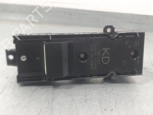 Left front window switch TOYOTA COROLLA Estate (_E21_) 1.8 Hybrid (ZWE211) | BP38174163I27 - Image 3
