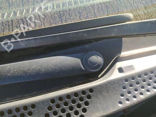 Used Front wiper motor KIA CEE'D (JD) 1.6 CRDi 136 (136 hp) 24591140