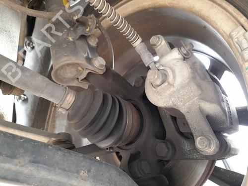 Venstre Styrespindel Lejehus MAHINDRA KUV100 (K1) 1.2 VVT (87 hp) 30153994