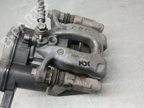 Used Right rear brake caliper OPEL CORSA F (P2JO) 1.2 (68) (101 hp) 32502445
