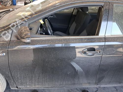Used Left front door Left front door 38073393 38073393