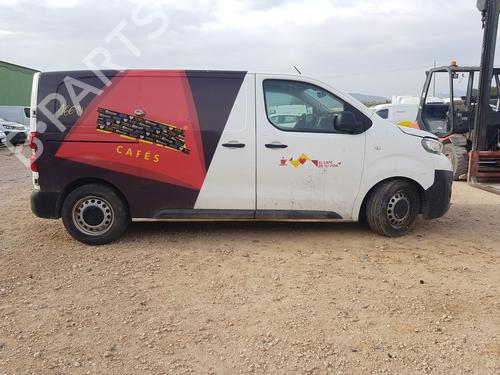 Left headlight PEUGEOT EXPERT Van (V_) 1.6 BlueHDi 115 | BP27257057C28