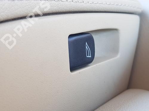 Used Right rear window switch Right rear window switch JAGUAR X-TYPE I (X400) 2.5 V6 All-wheel Drive (196 hp) 10114435 10114435