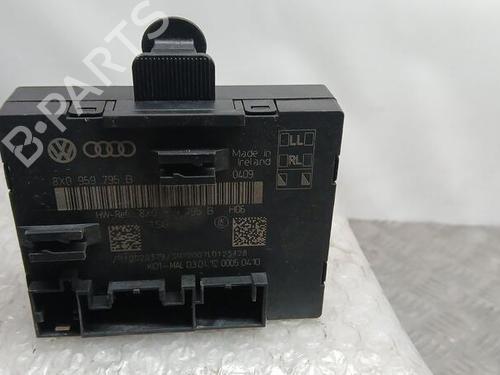 Used Electronic module AUDI Q3 (8UB, 8UG) 2.0 TDI quattro (140 hp) 26680437