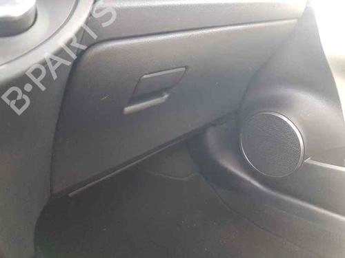 Handskerum TOYOTA YARIS (_P15_) [2013-2025]  25443672