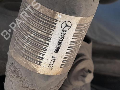 Used Left front driveshaft MERCEDES-BENZ CLA Coupe (C117) CLA 200 (117.343) (156 hp) 26396081
