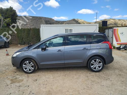 Left taillight PEUGEOT 5008 (0U_, 0E_) 2.0 HDi 150 / BlueHDi 150 | BP24618101C34