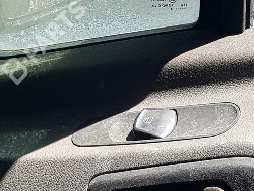 Used Right front window switch Right front window switch VW CRAFTER 30-50 Van (2E_) [2006-2016] 9968702 9968702