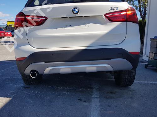 Riflettore Paraurti Posteriore Destro Per BMW X1 F48 2014-2019 – Codice OE 61617355548, In ABS Rosso, Flessibile E Resistente