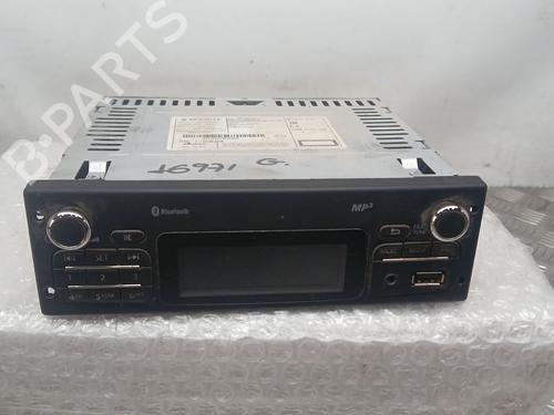 Used Radio MERCEDES-BENZ CITAN Box Body/MPV (W415) 109 CDI (415.601, 415.603, 415.605) (90 hp) 27805695