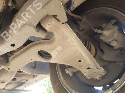 Used Left front suspension arm OPEL MERIVA B MPV (S10) [2010-2017]  19584282