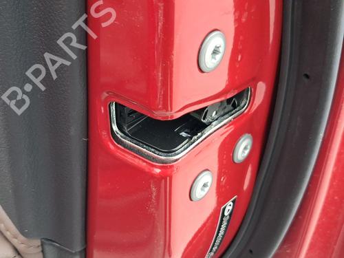 front-right-lock-lexus-lbx-_ayh1_-_aya1_-2023-40085225 main image